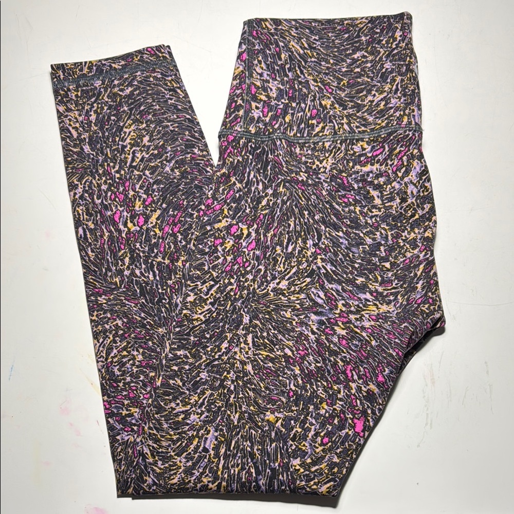 Lululemon Wunder Train High-Rise Tight 25”